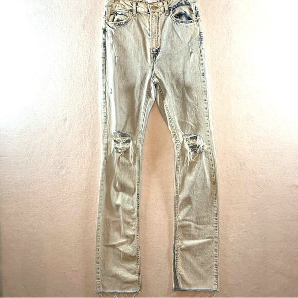 Zara‎ High Rise Distressed Jeans Sz 4 Acid Wash Slim Spilt Hem Light - Picture 1 of 14